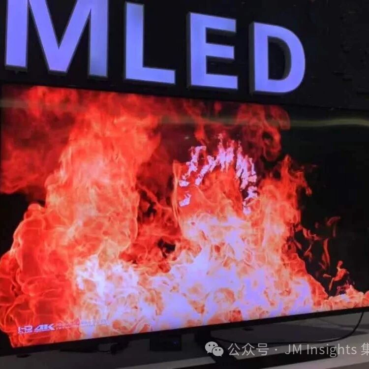 一边是市场狂欢，一边是稼动率冰点：MLED的“抢滩”与“溃堤”
