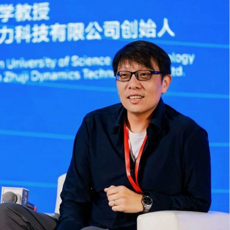 对话逐际动力张巍：不用等待的具身 GPT 时刻与人间不值得