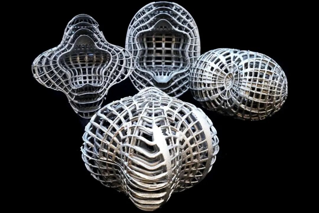 全球首个“3D热斗篷”问世图2