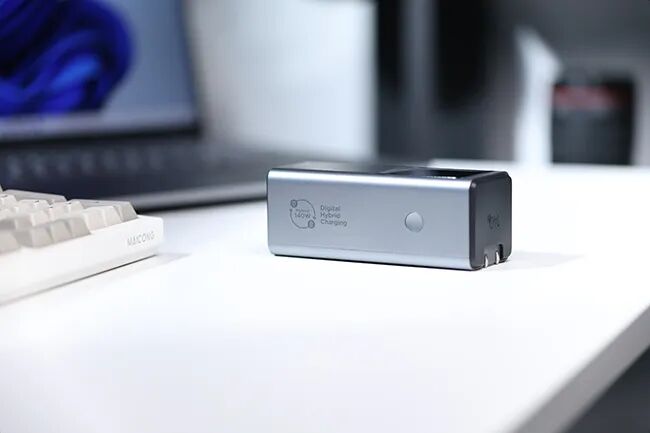 联想140W混动移动电源评测 AC+DC双擎重新定义二合一充电宝图5