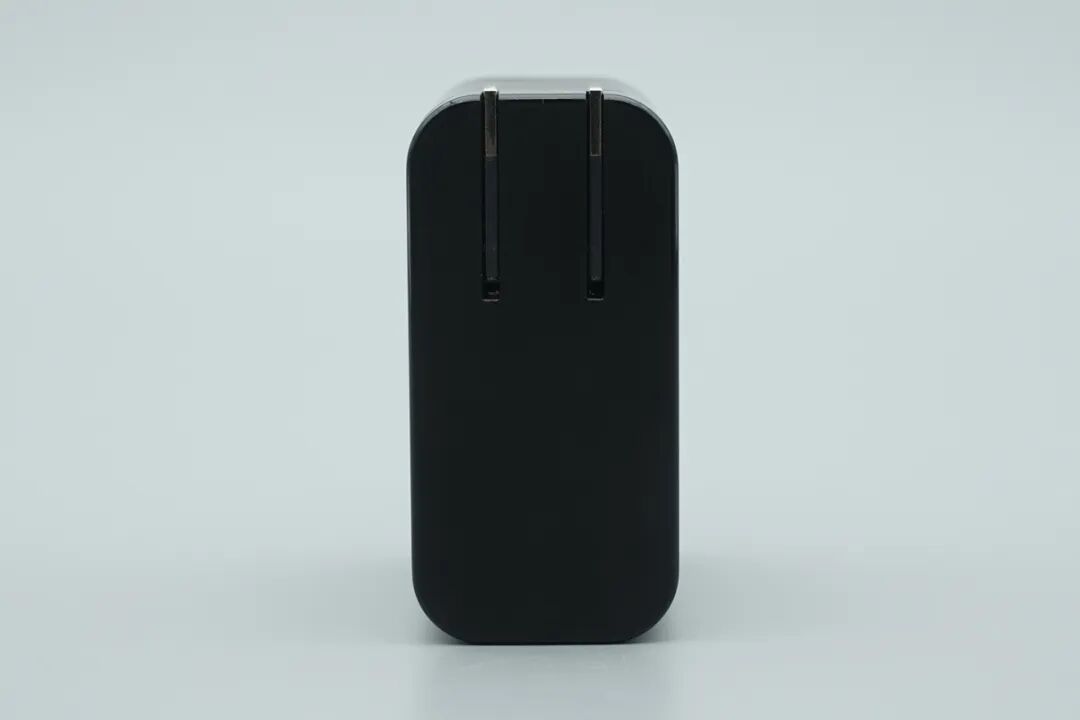 拆解报告：白牌100W 2C1A智显屏氮化镓快充图5