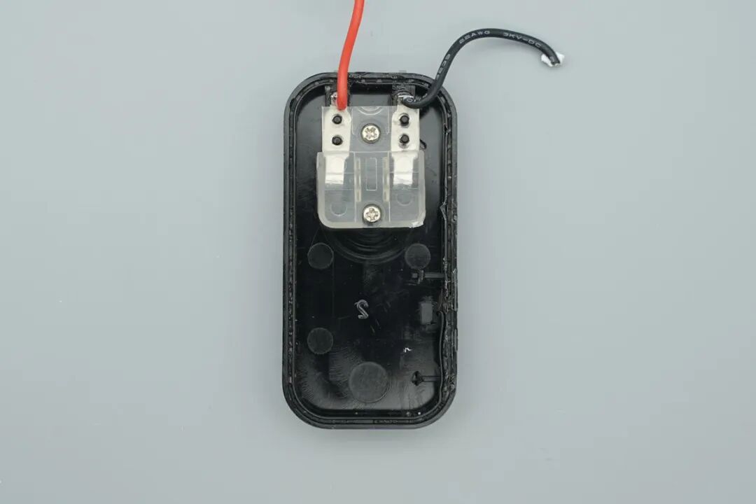 拆解报告：白牌100W 2C1A智显屏氮化镓快充图36
