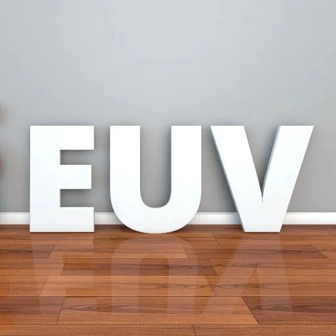 业界首家！英特尔率先采用High NA EUV光刻机，18A制程实现大规模量产