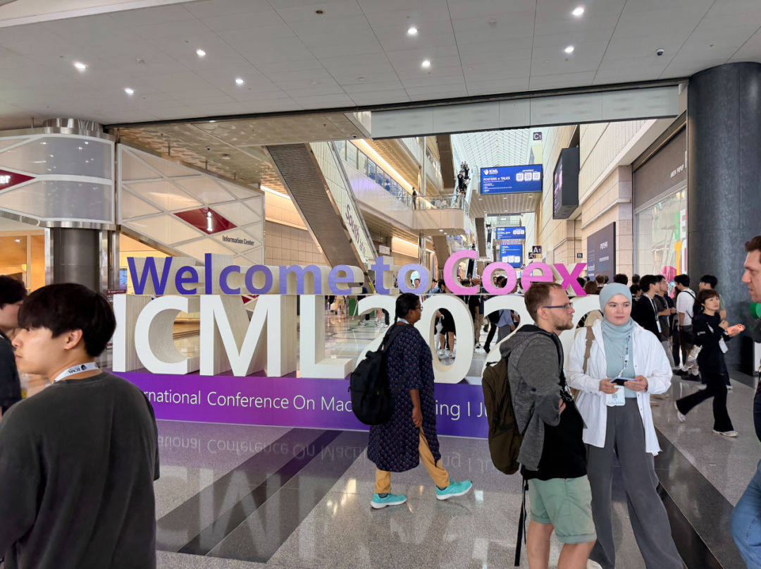 首尔 ICML 四天:模型吃掉一切的速度,快过所有人找身位的速度丨五源孟醒图5