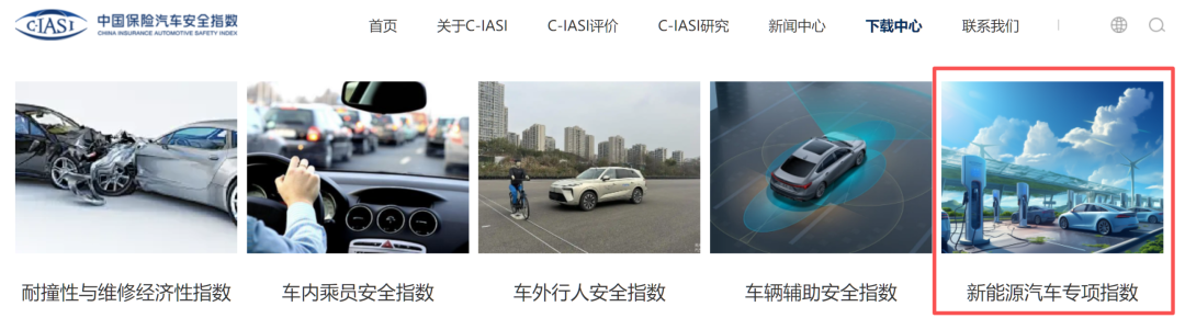 人称仁王盾的凯迪拉克,在碰撞测试里翻了大车。。。图20