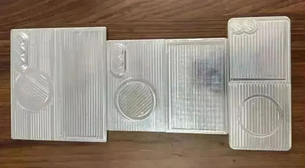 三星 Galaxy Z Flip8新配色曝光，新机下周见！图6