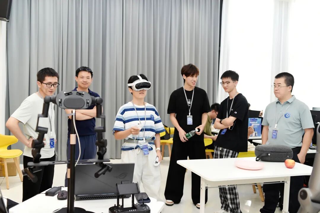 从线上5节课到线下2天真机丨Xbotics联合优必选、深圳技术大学,具身人形机器人开发实训营圆满收官图8