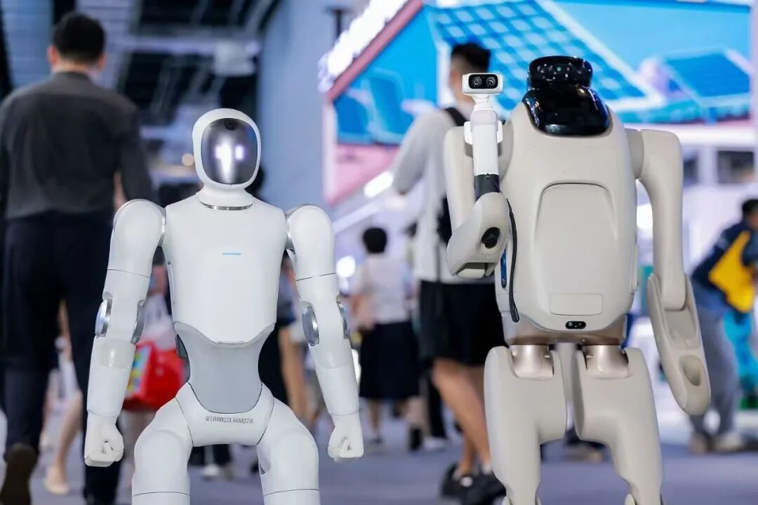 在WAIC 2026暴走三天后，我发现今年最火的AI，都不在电脑里了图23