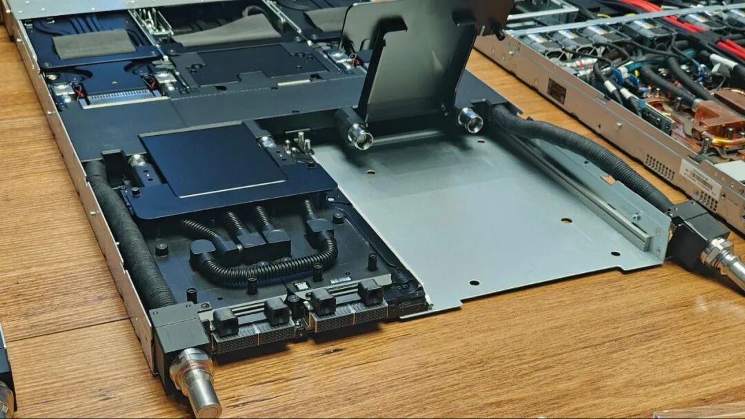 88核 Arm 硬刚 128核 x86！英伟达 Vera CPU 架构细节及跑分曝光！图20