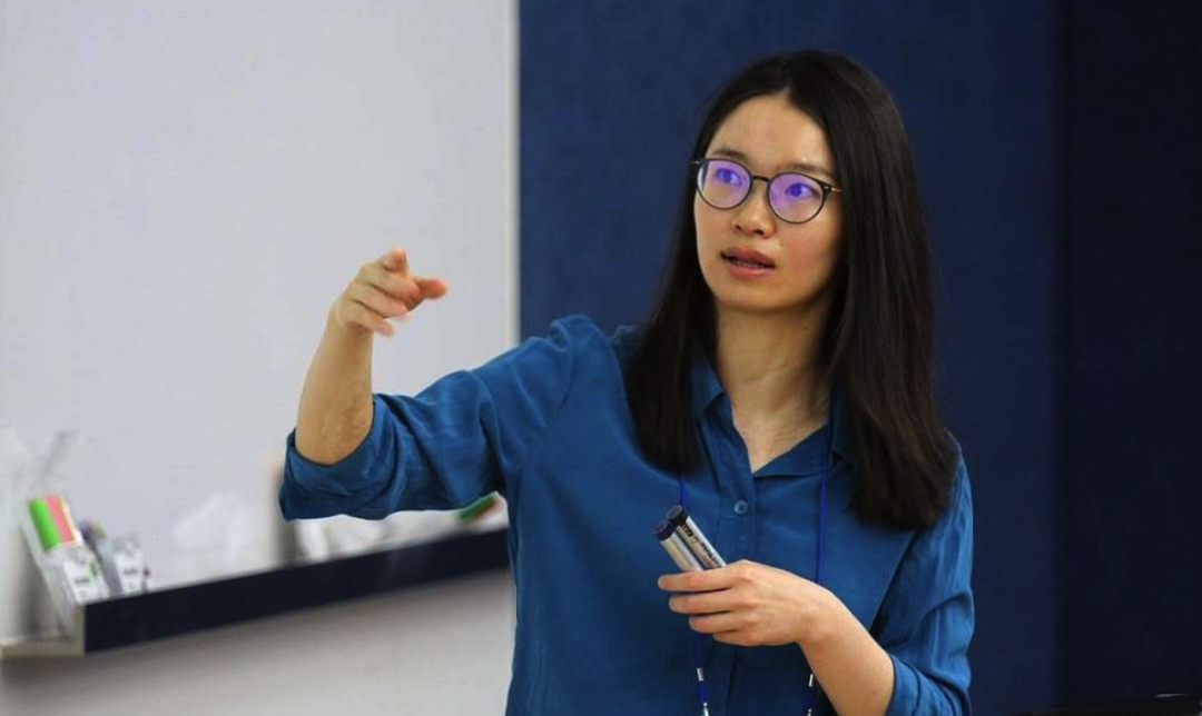 刚刚，中国籍数学家首夺菲尔兹奖，北大「双菲」无惧 AI图4