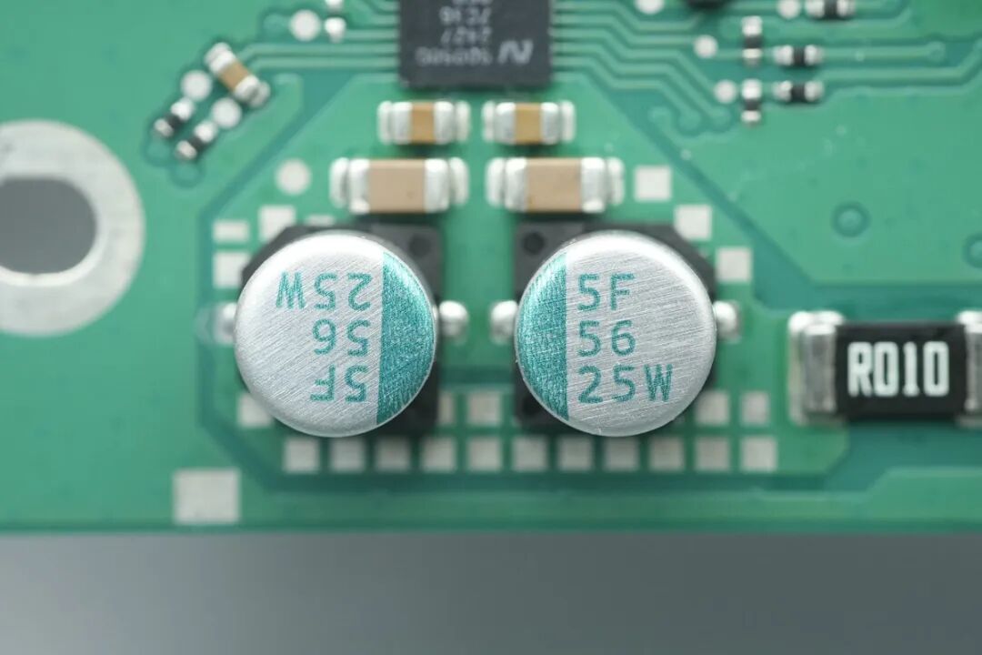 拆解报告：特斯拉WC8前装汽车无线充电器图42