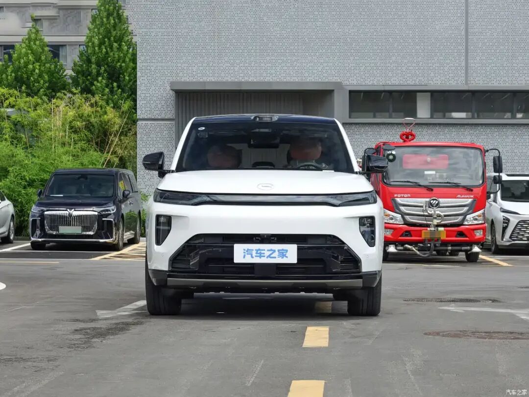 192线激光雷达+智能自动泊车+城市NDA！13万的SUV都卷到这样了？图4