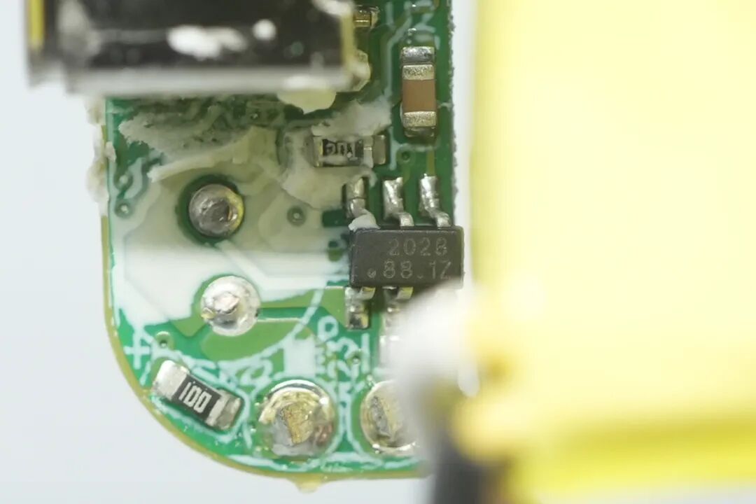 拆解报告:奥海60W动态氮化镓快充图34