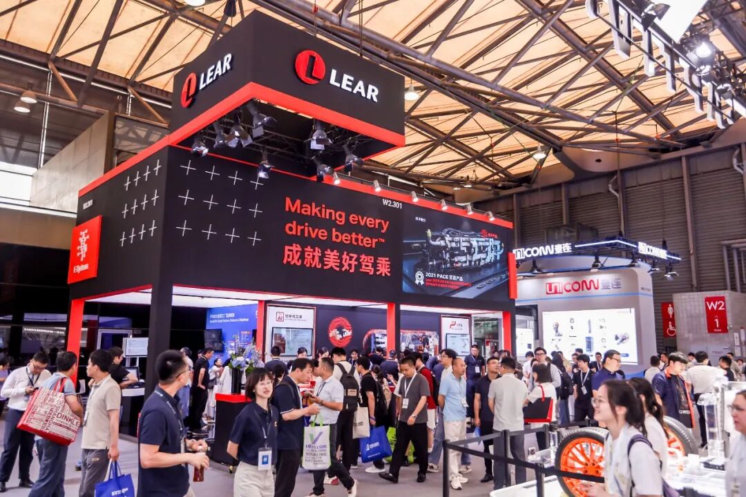 展会次日报道:智能出行发展空间依旧广阔,车规级硬件技术演进多点开花图28