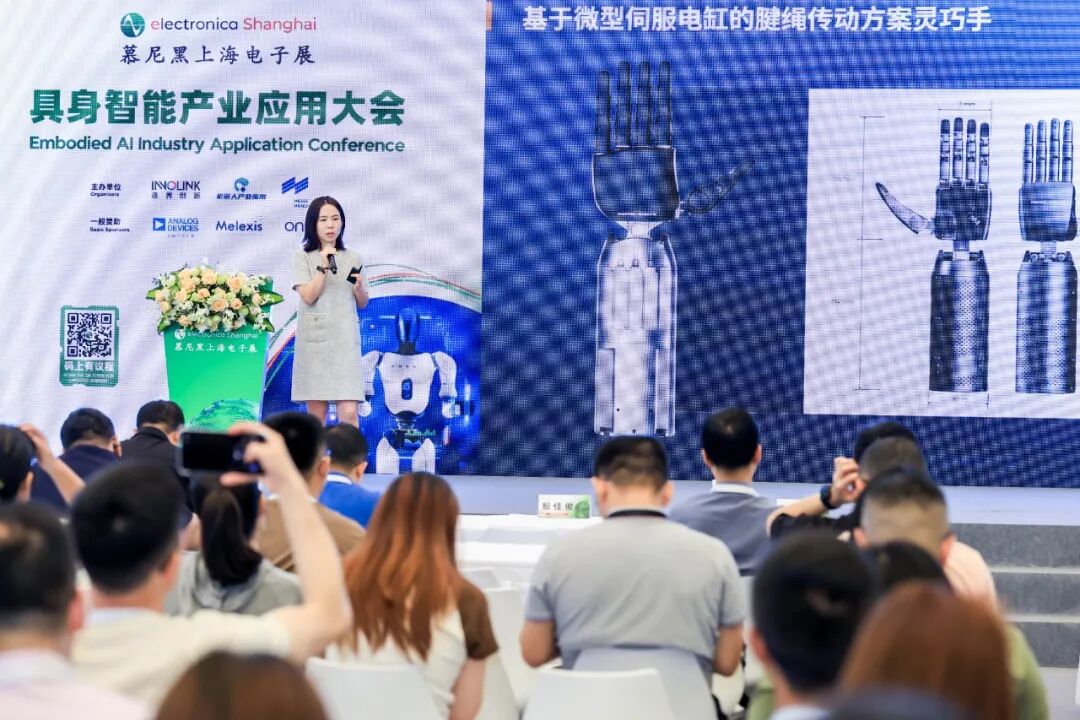 展会次日报道:智能出行发展空间依旧广阔,车规级硬件技术演进多点开花图32