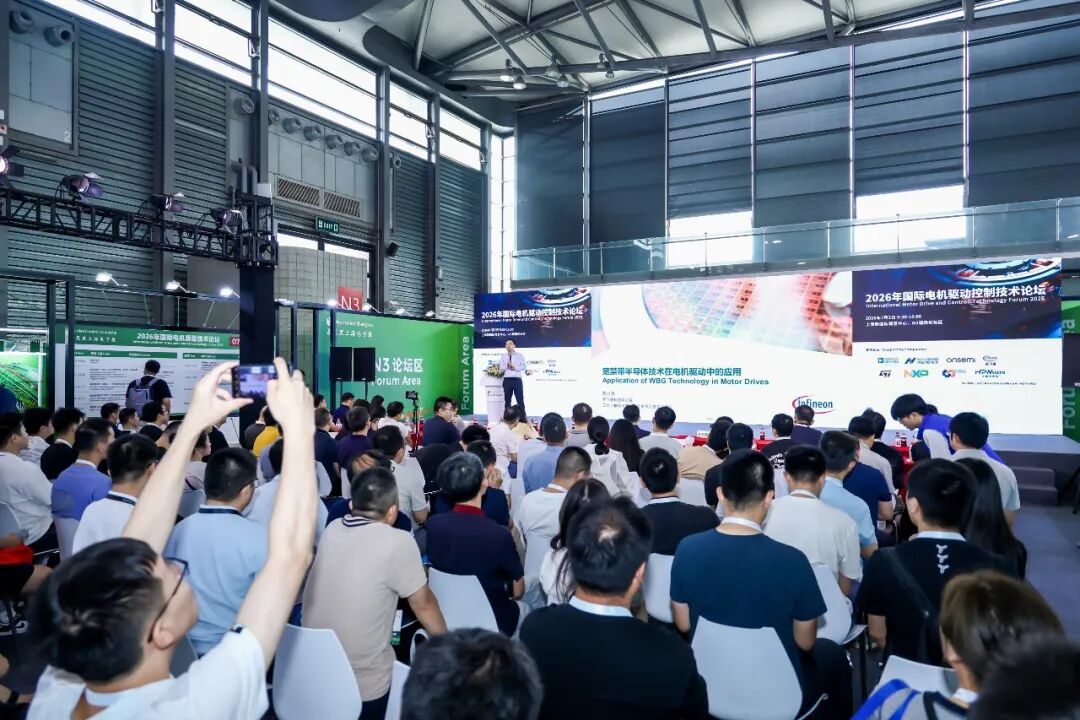 展会次日报道:智能出行发展空间依旧广阔,车规级硬件技术演进多点开花图33