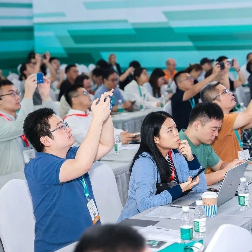 国际研讨会聚焦：AI 数据中心供电，效率问题为何正在变成架构问题？