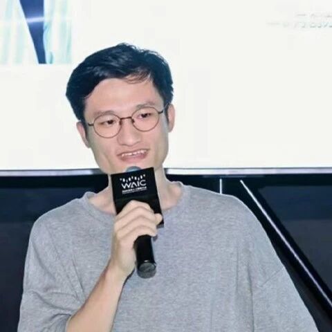 从月之暗面出走，他用AI技术帮人找对象，徐新投资