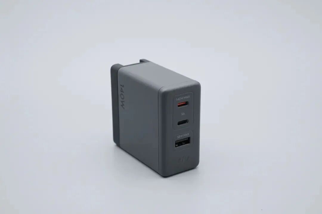 中晶新源低压MOSFET获大疆140W充电器批量采用图1