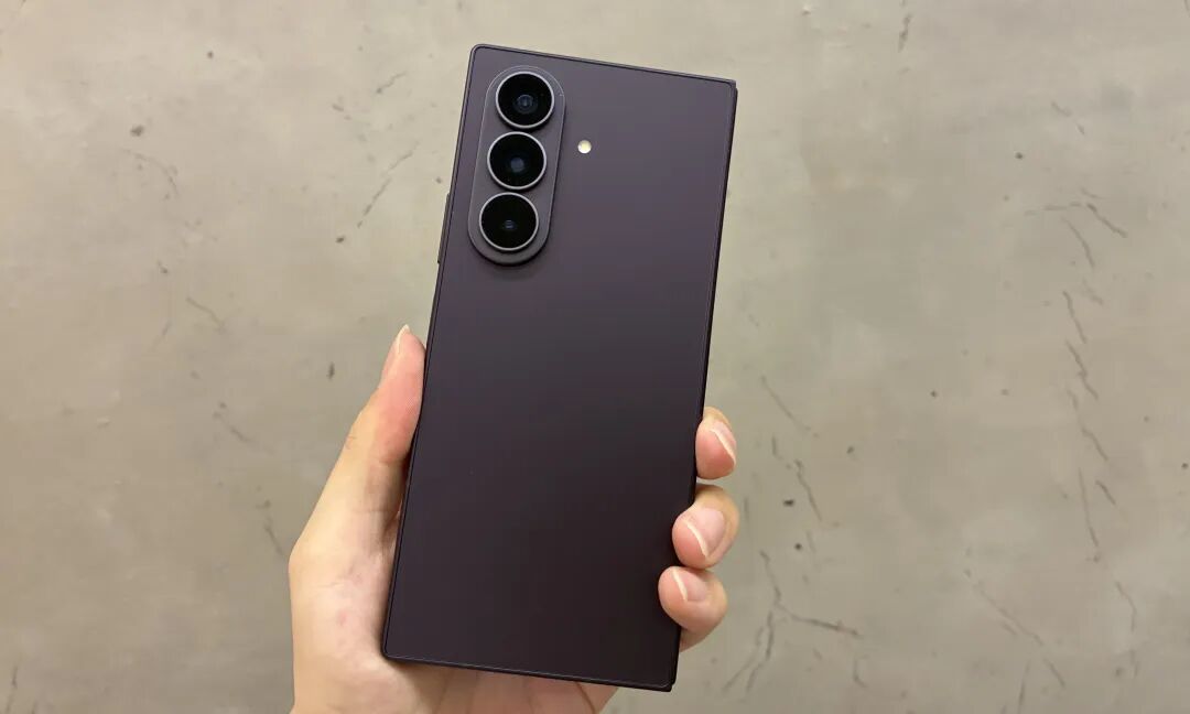 2万起，史上最贵iPhone来了！图6