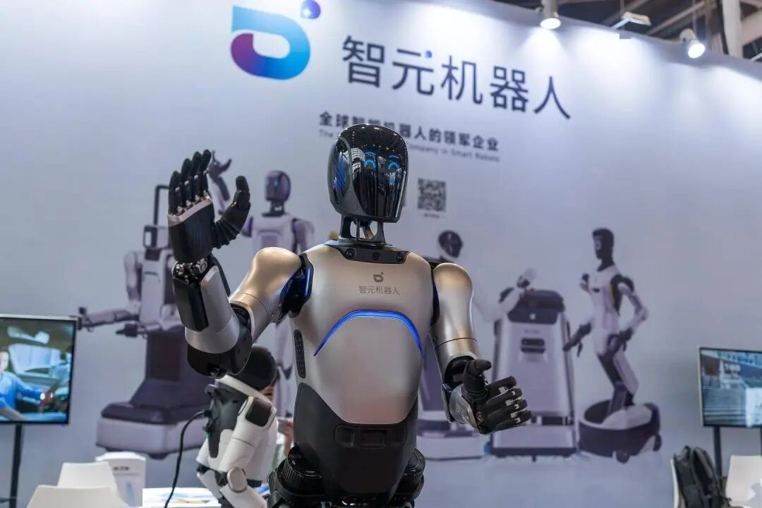 具身智能挤满「修路人」！机器人还没普及，12270家服务商先打起来了图3