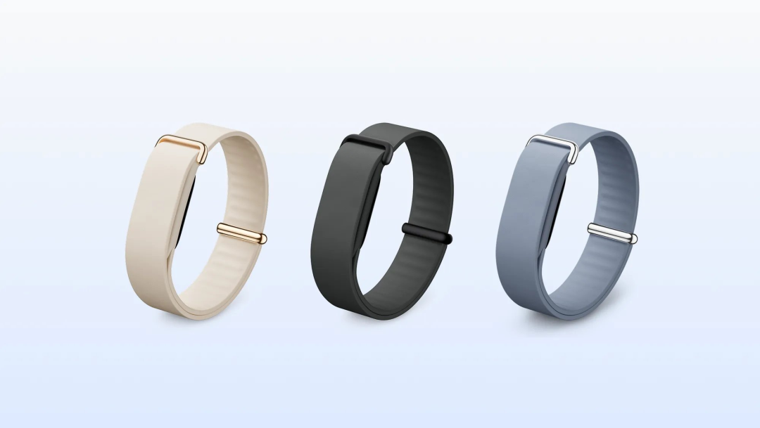 Apple Watch 或将回归陶瓷表壳,苹果还在研发圆形手表和无屏幕手环图4