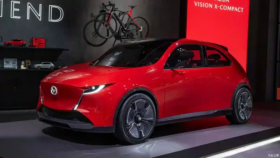 定位小型SUV！全新马自达CX‑3现身？图2