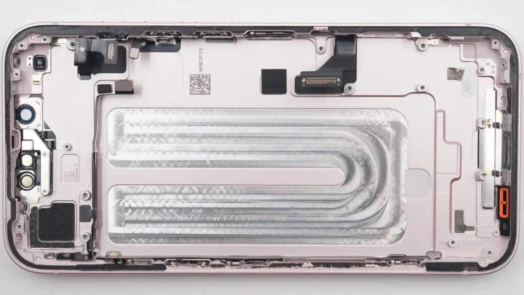 拆解报告:苹果iPhone 17e手机图45