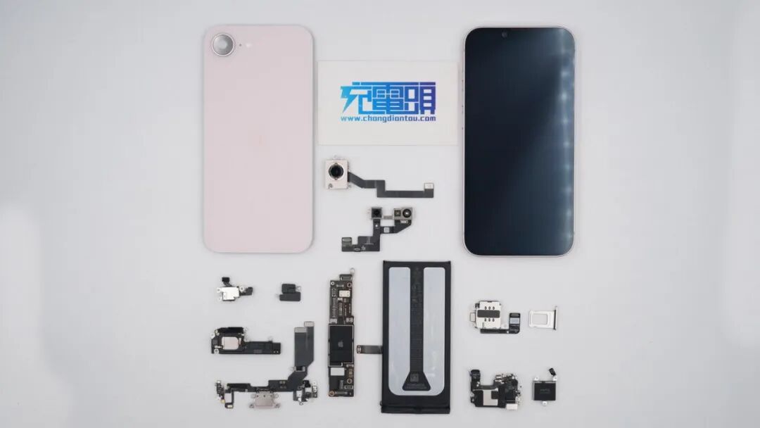 拆解报告:苹果iPhone 17e手机图75