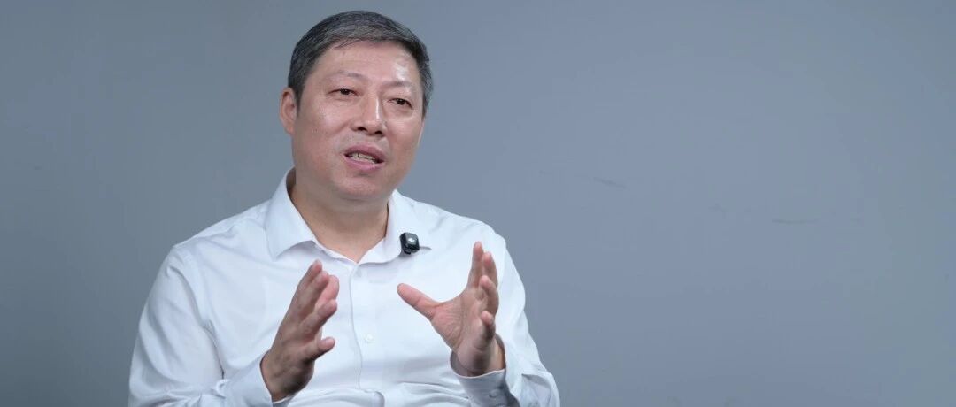 30年民航老将入局 eVTOL：安全为先，客货并行闯低空——览翌航空党铁红丨低空大咖谈