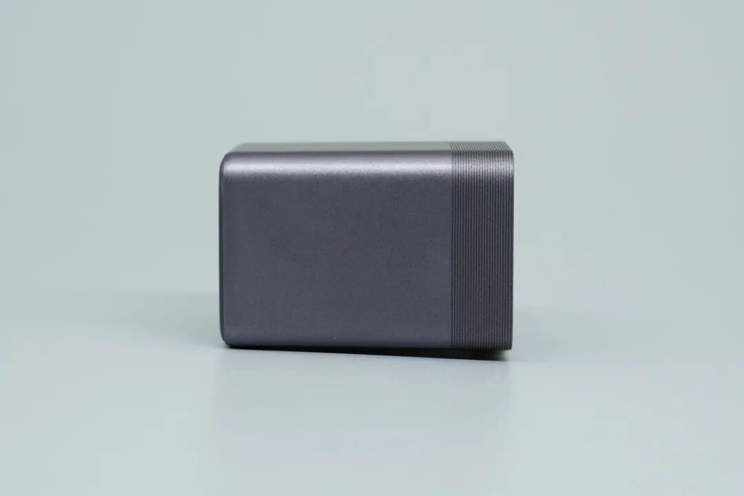 拆解报告：绿联Nexode Air美标100W USB-C氮化镓快充套装图7