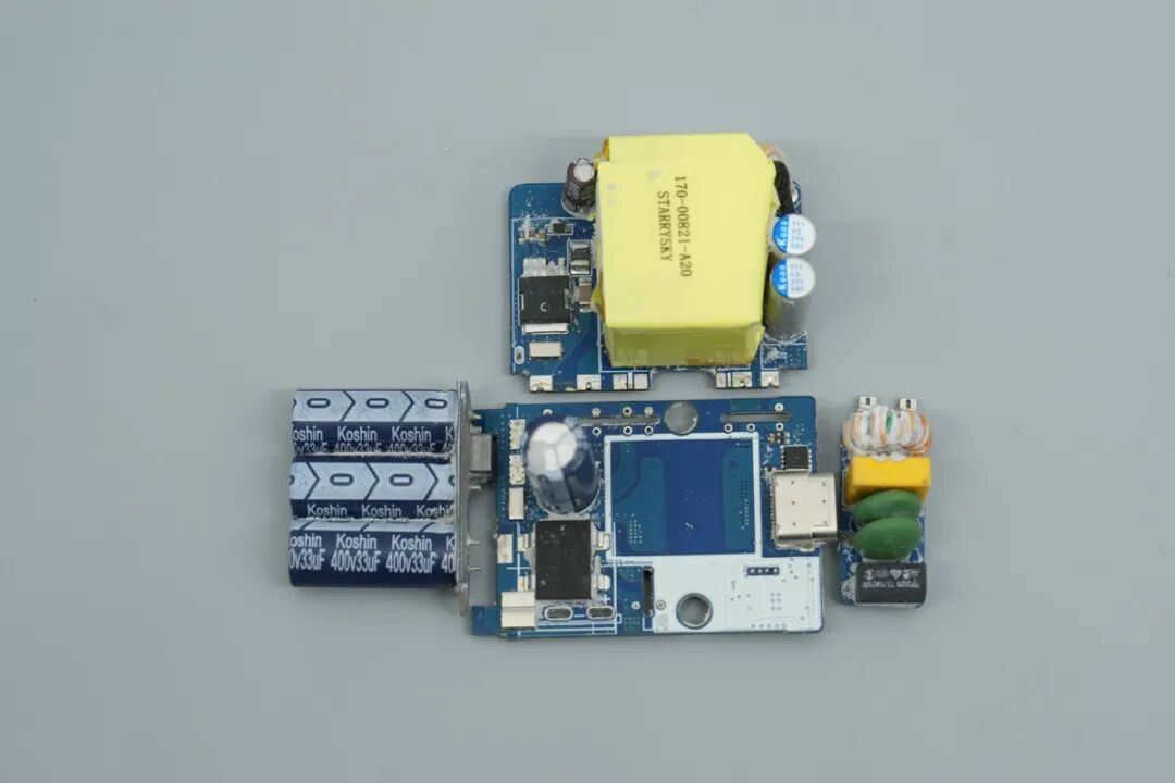 拆解报告：绿联Nexode Air美标100W USB-C氮化镓快充套装图28