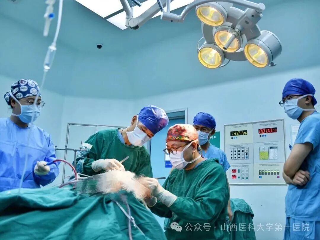 山西医科大学第一医院完成省内首例侵入式脑机接口植入手术图1
