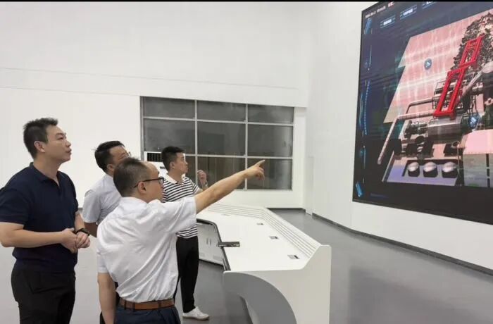 【“智改数转”在行动】问诊开方摸家底！四川“智改数转”专家团走进成都与企业“交心”图4