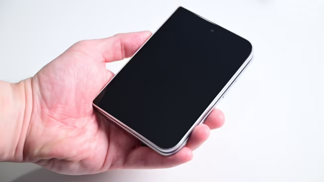 苹果发布会最后倒计时：“iPhone Ultra”竟有反转？新名字曝光图9