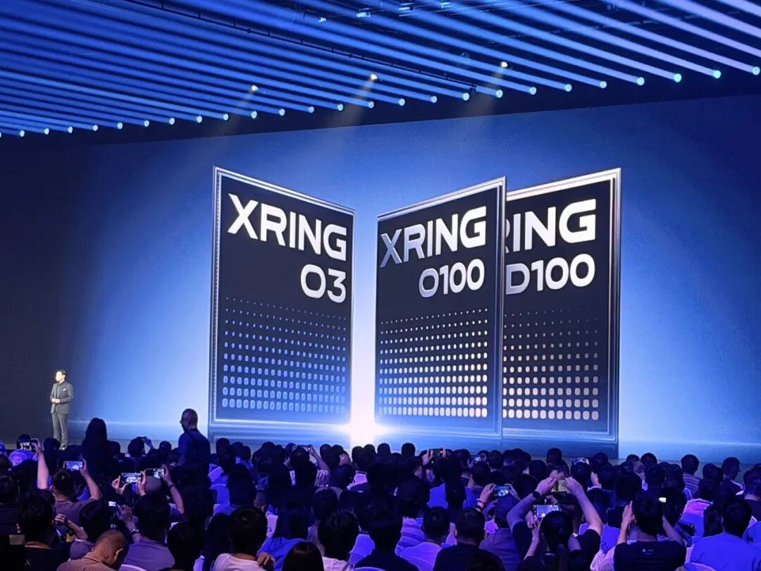 15999元！雷军发小米史上最贵手机，造芯已砸210亿图5