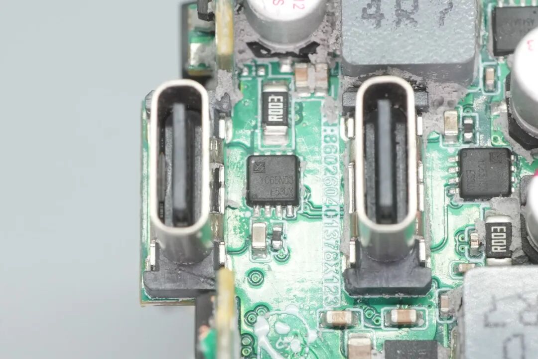 拆解报告：白牌100W 2C氮化镓充电器图49