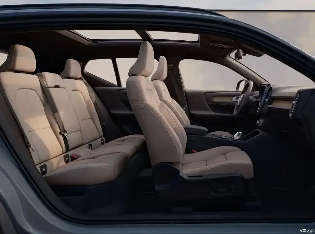 2.0T、四驱，197马力，主动安全再次进阶，这颜值你打几分？图12
