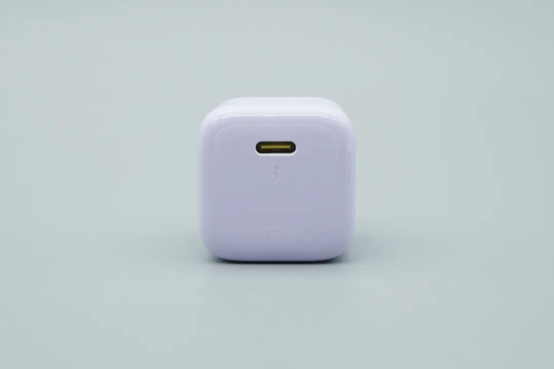 拆解报告：倍思45W USB-C氮化镓快充图4
