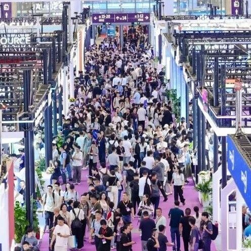 展会回顾 | 车载光通信洞察：光进铜退喊了四年，为什么车企至今没有大规模上车？