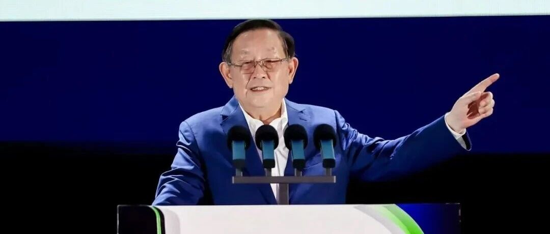 万钢、朱华荣、贝瑞德等齐发声：新能源汽车不能只拼规模