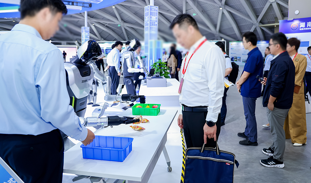 实探2026岳麓大会：AI从屏幕走进工厂，长沙给出一个中部范本图6