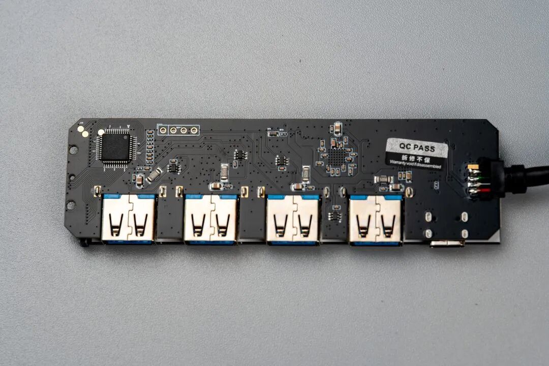37元买来的带屏幕显示的USB3.0 HUB,原来它屏幕真的可以显示速度和功耗!图14