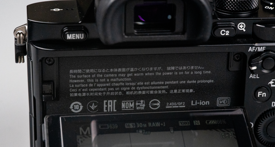 捡大漏了！1800元淘了台13年前的索尼相机，3640万像素，快门次数少到我要哭了！图10