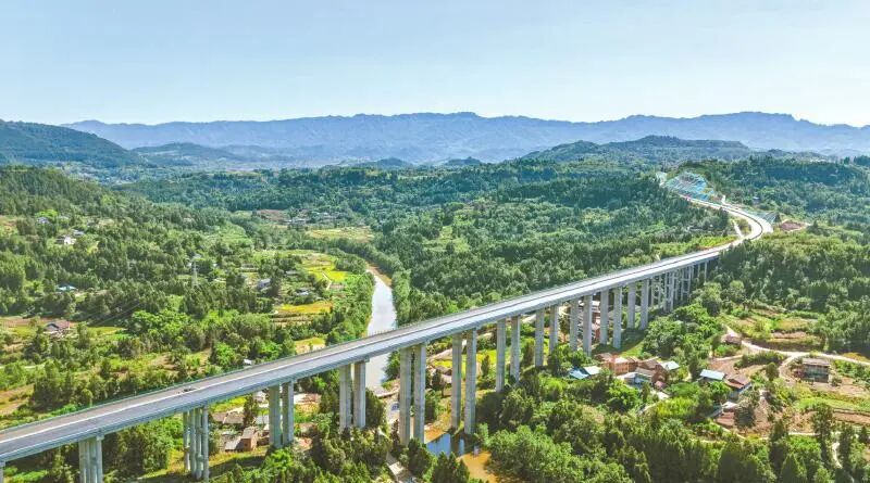 【工业强县 向“新”而行】达州市达川区:发挥主城极核新优势 描绘共富善治新蓝图图4
