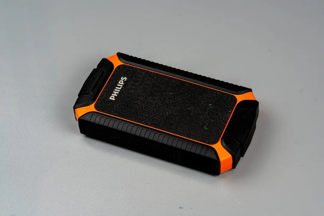 拆解飞利浦汽车搭电宝:12V 输出 500A,这么恐怖的功率是怎么实现的!图1