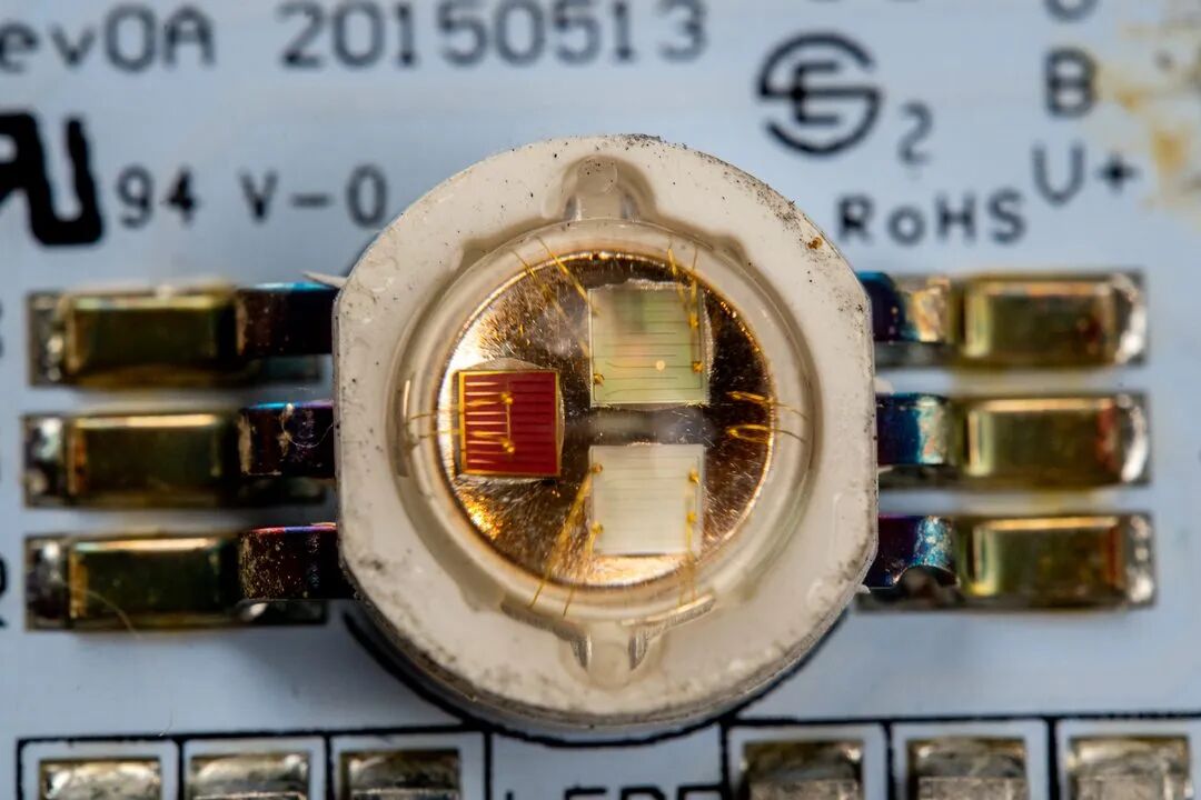 拆解飞利浦汽车搭电宝:12V 输出 500A,这么恐怖的功率是怎么实现的!图20