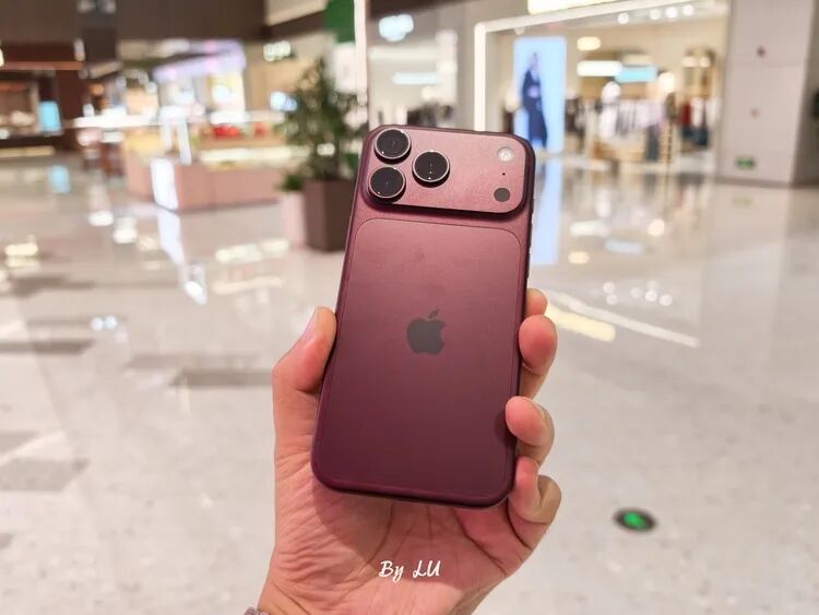 iPhone 18 Pro Max深度测评：苹果可算是补齐最后几块拼图图2