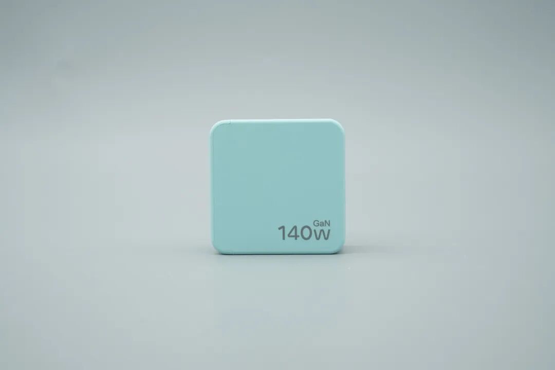 拆解报告：石龙富华140W 3C1A氮化镓快充图4