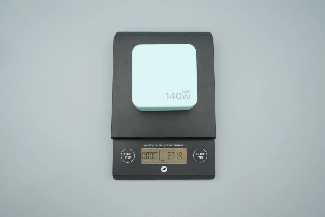 拆解报告：石龙富华140W 3C1A氮化镓快充图13